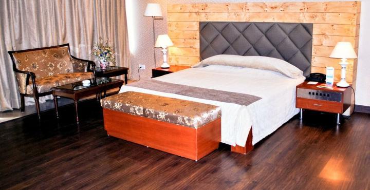 Hotel Shivalikview Chandīgarh Εξωτερικό φωτογραφία